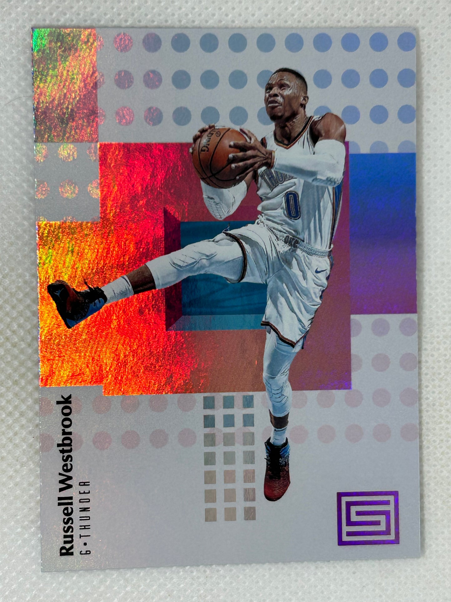 2018-19 Panini Status #87 Russell Westbrook Oklahoma City Thunder