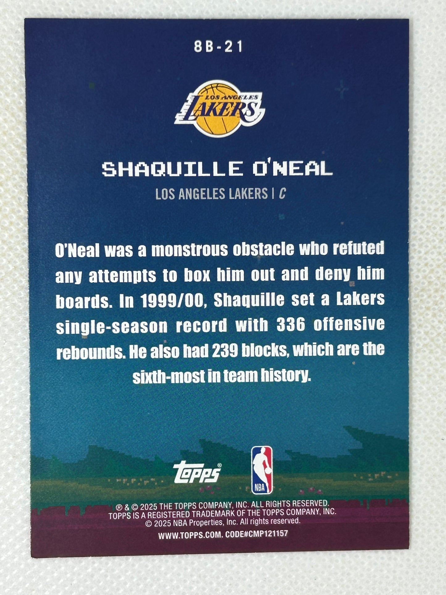 2025-26 Topps Basketball 8-Bit Ballers #8B-21 Shaquille O'Neal Los Angeles Lakers Signed Card
