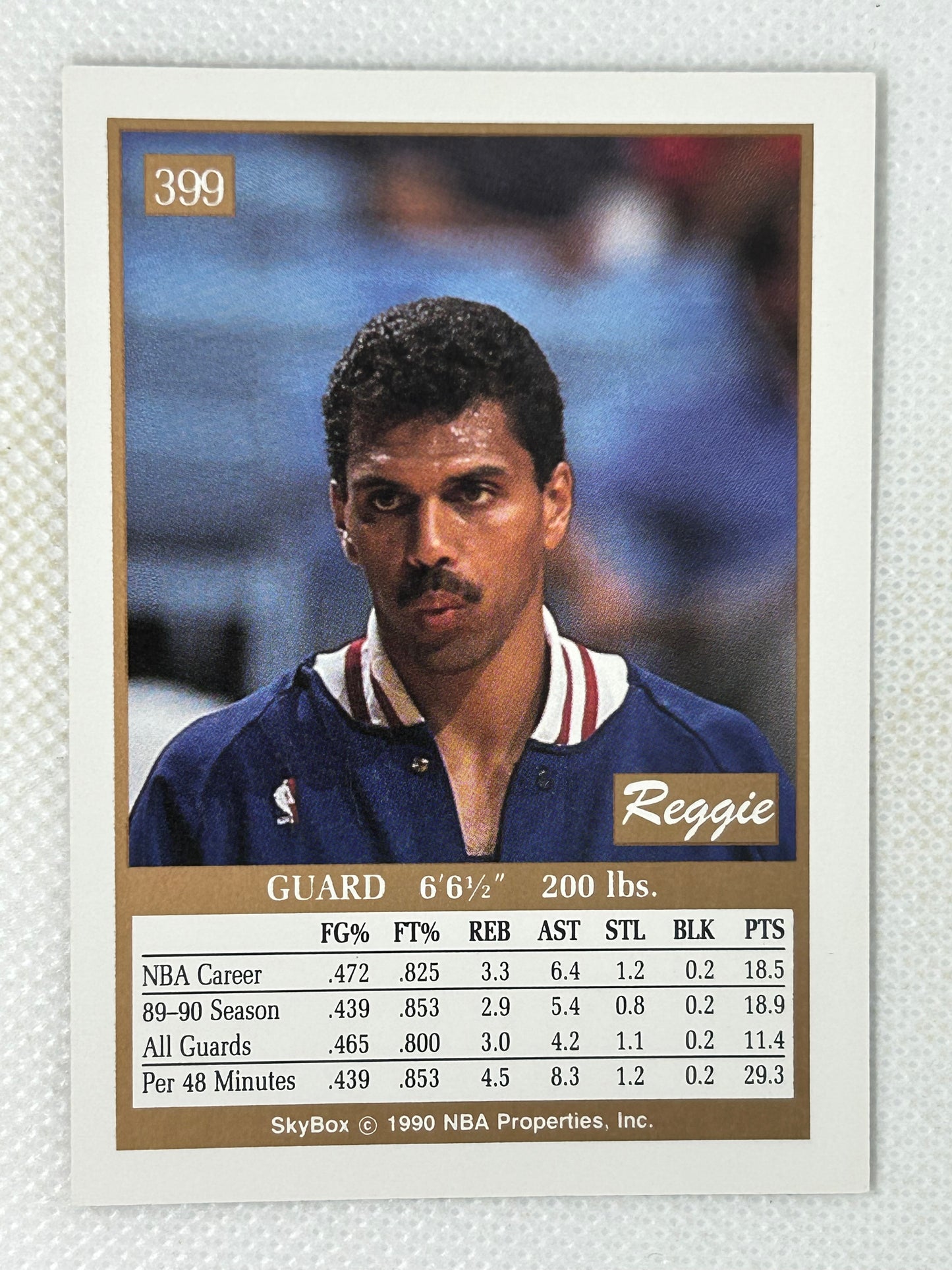 1990-91 Skybox Reggie Theus #399 New Jersey Nets Signed Card