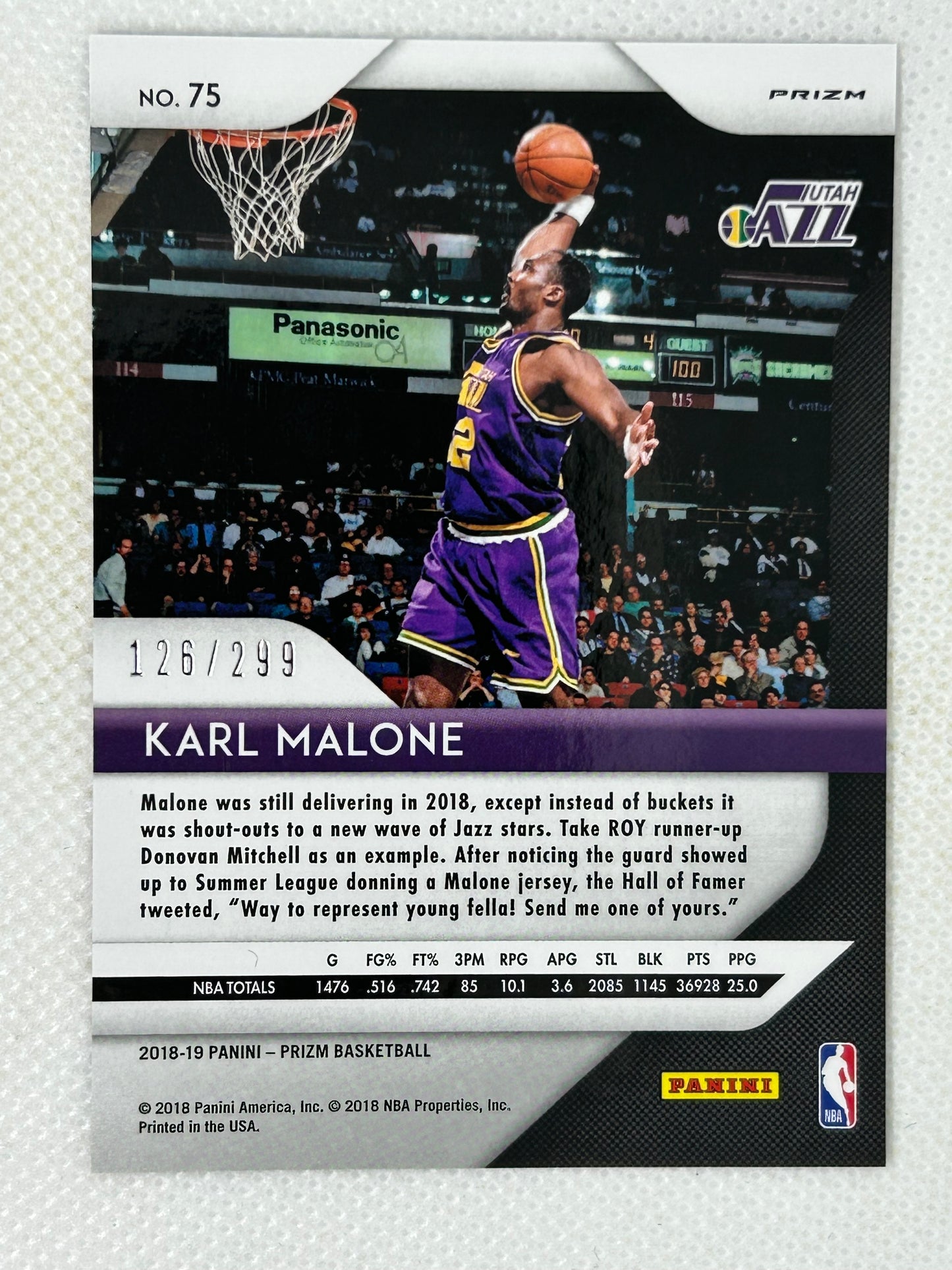 2018-19 Panini Prizm Red /299 Karl Malone #75 Utah Jazz