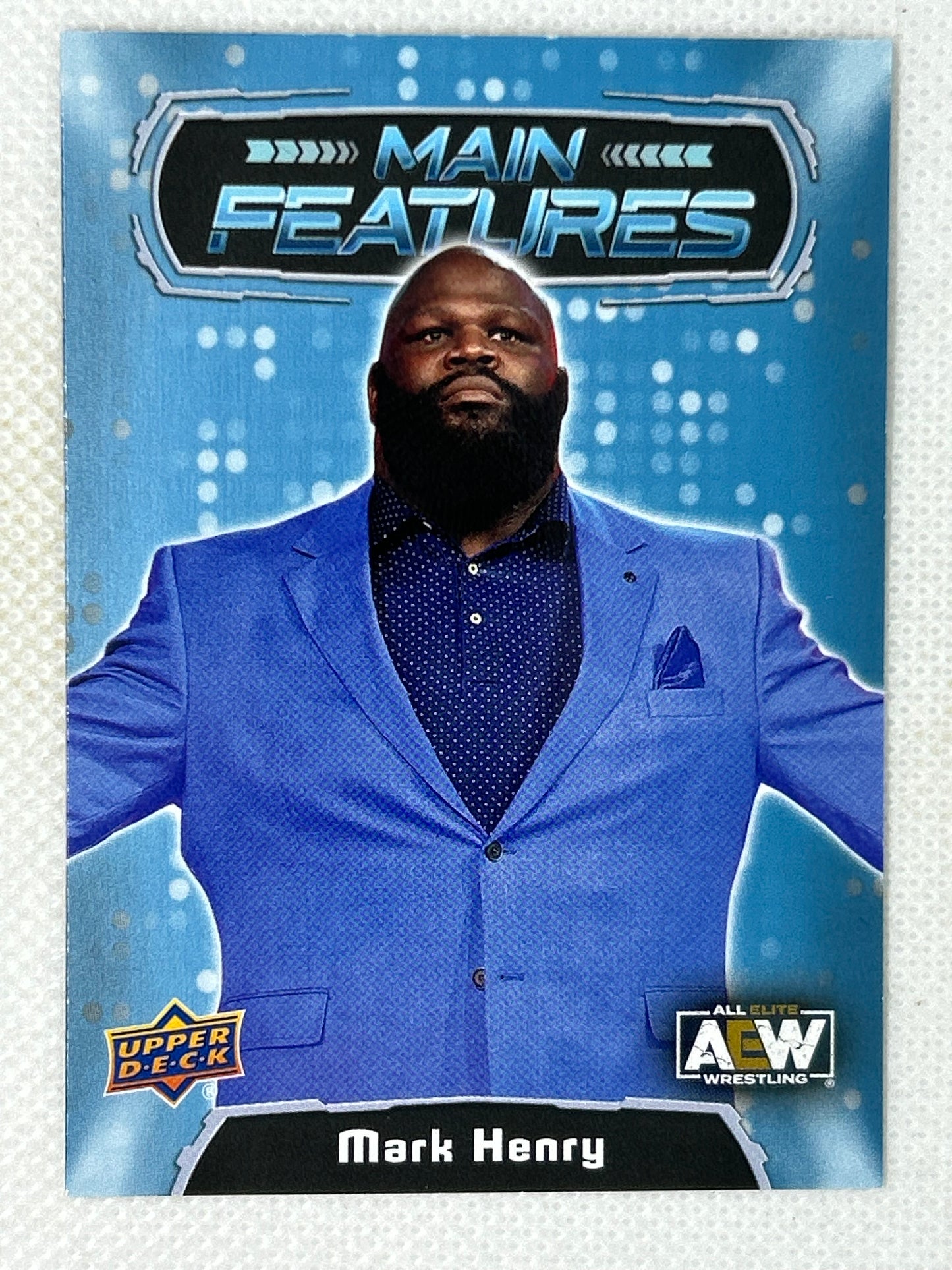 2022 Upper Deck AEW Wrestling Main Features Blue Parallel Mark Henry #MF-32
