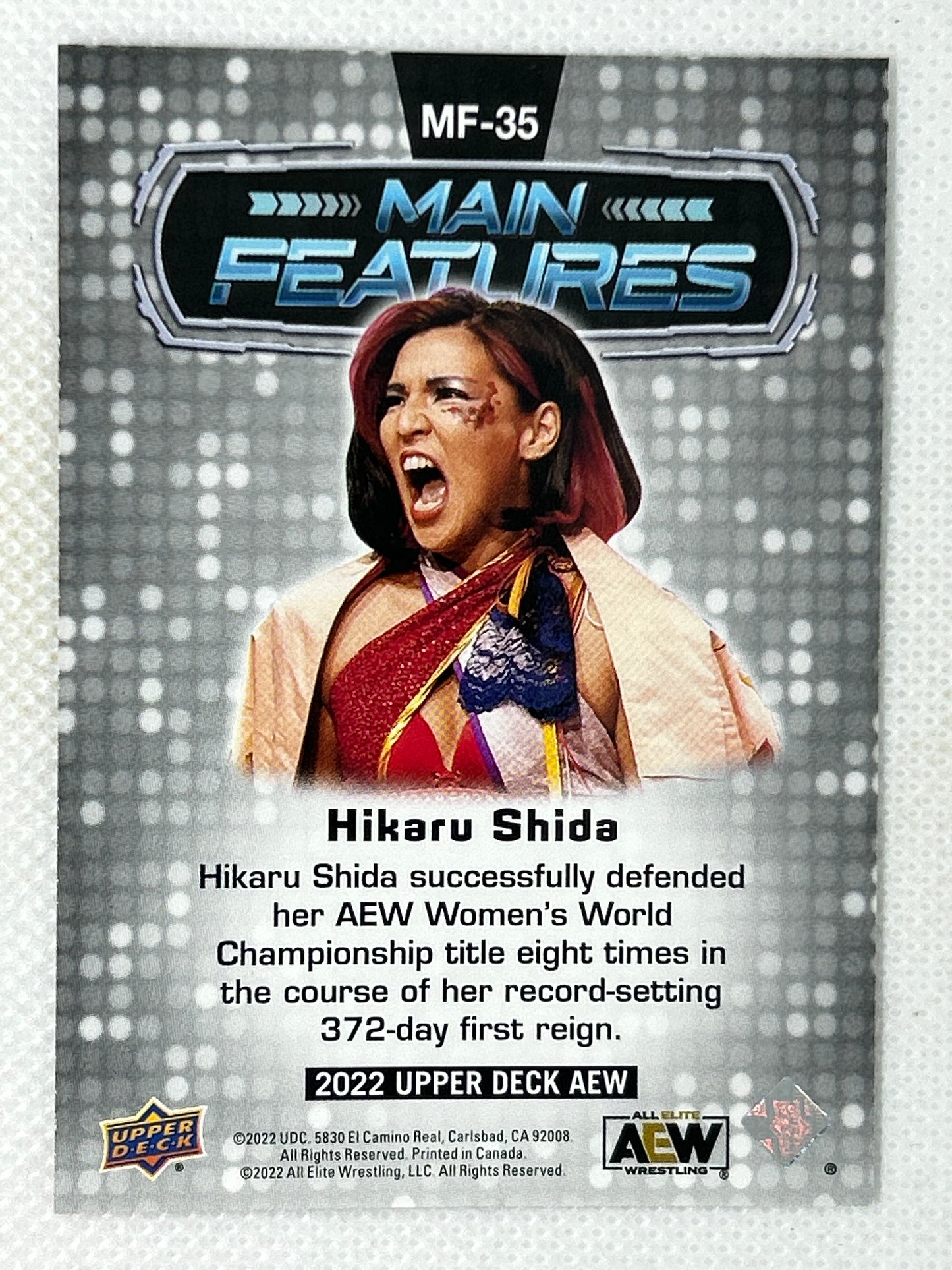 2022 Upper Deck AEW Wrestling Main Features Blue Parallel Hikaru Shida #MF-35
