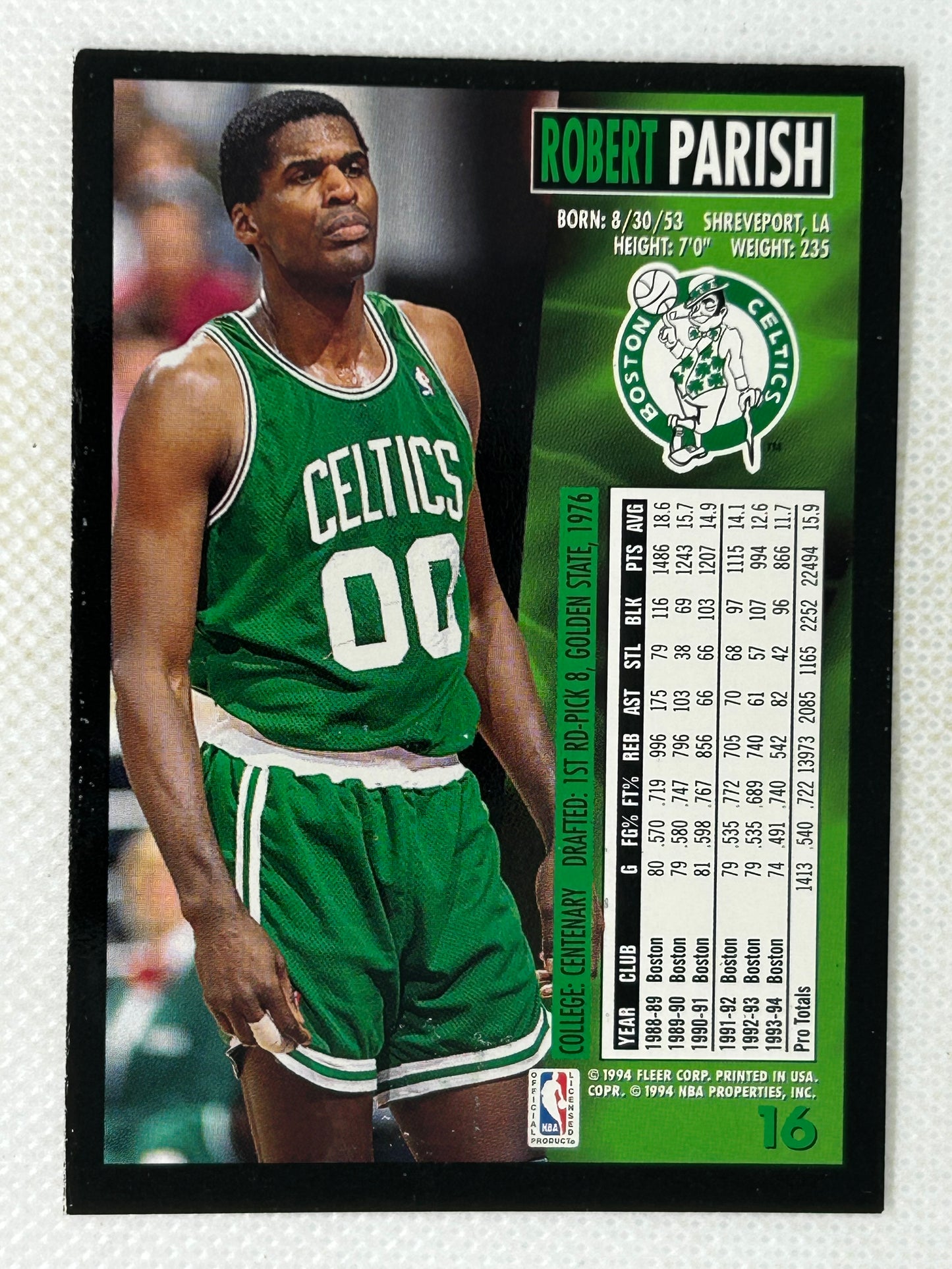 1994-95 Fleer #16 Robert Parish Boston Celtics Signed Card