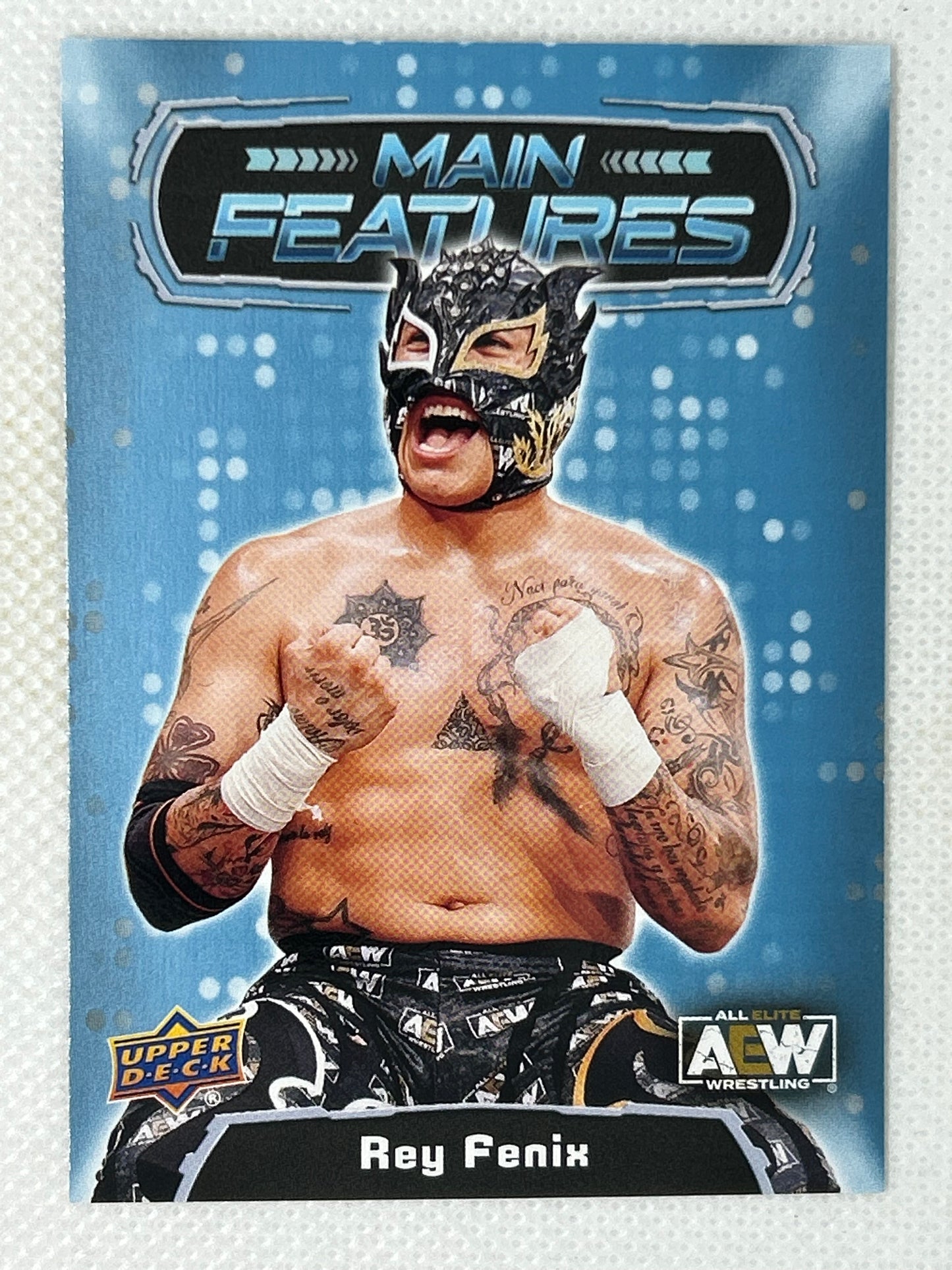 2022 Upper Deck AEW Wrestling Main Features Blue Parallel Rey Fenix #MF-28