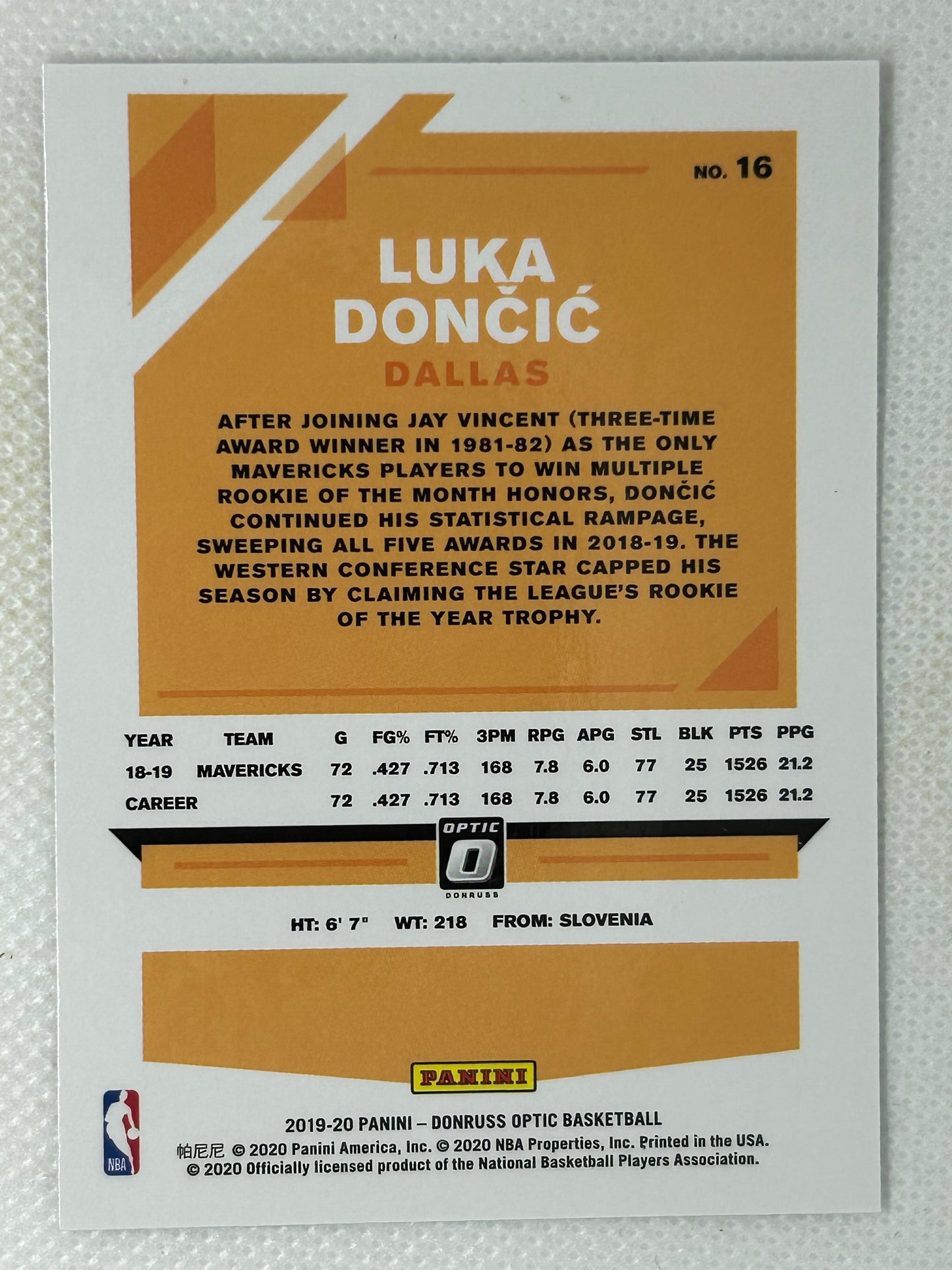 2019-20 Panini Optic #16 Luka Dončić Dallas Mavericks