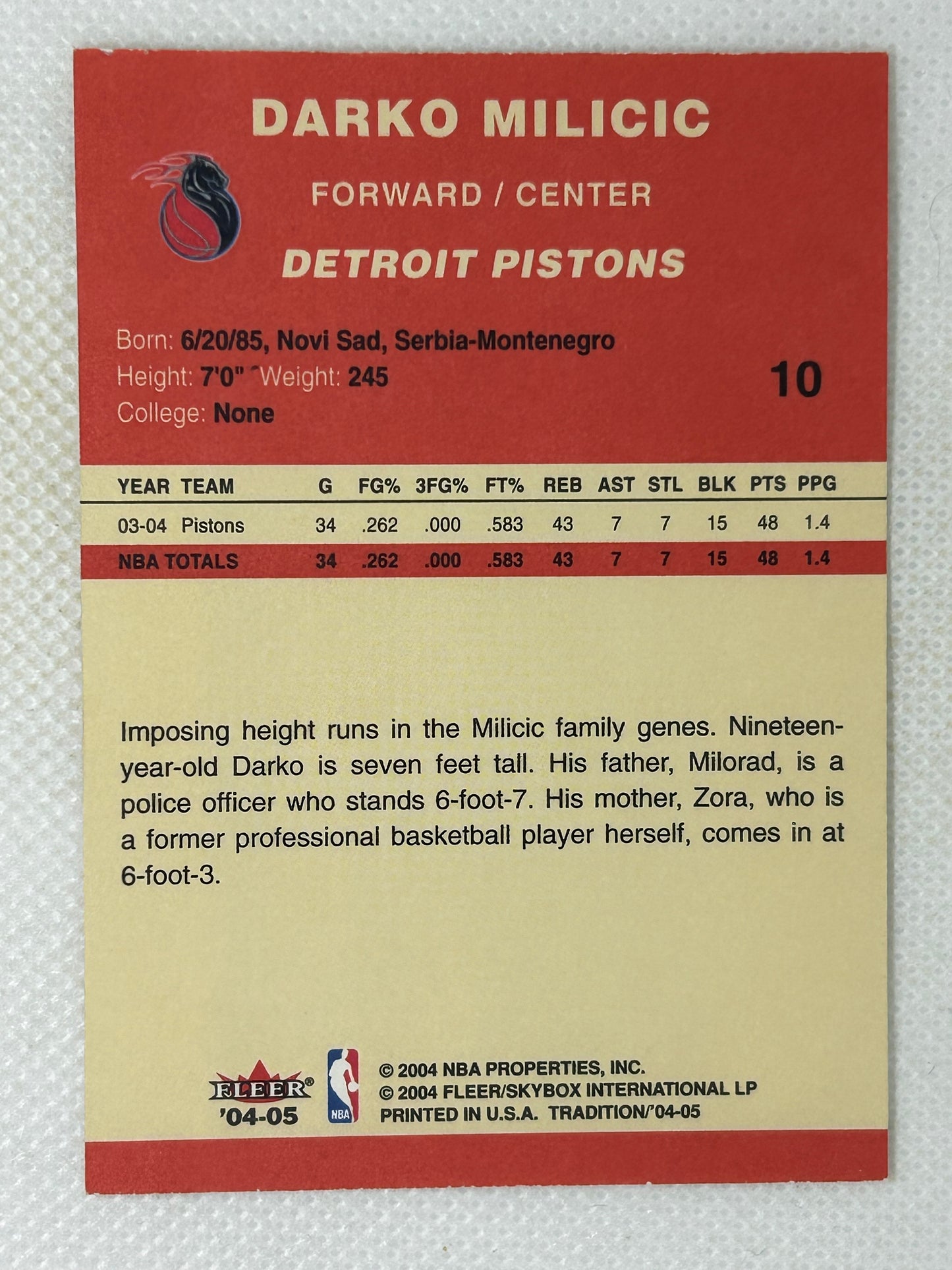 2004-05 Fleer Tradition #10 Darko Milicic Detroit Pistons