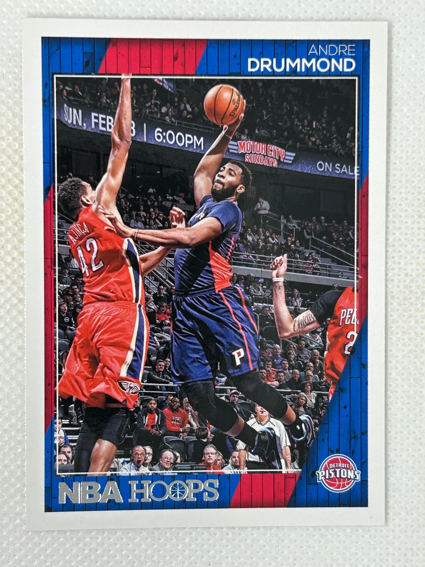 2016-17 Panini Hoops Red Back SP Andre Drummond #151 Detroit Pistons