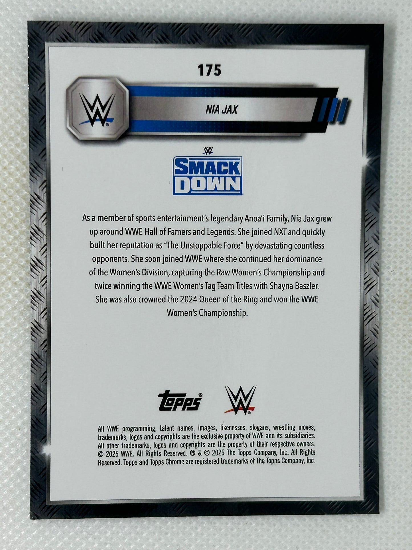 2025 Topps Chrome WWE #175 Nia Jax Aqua Shimmer Refractor /199