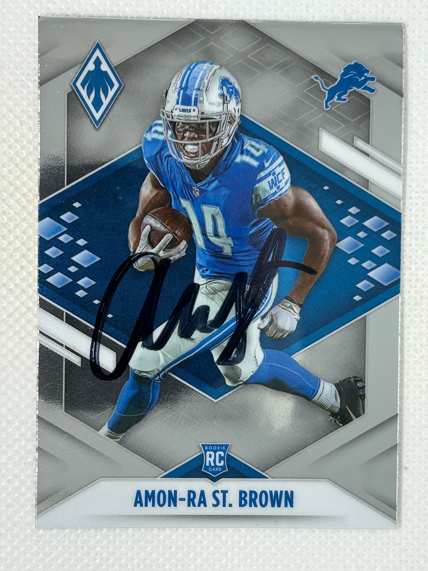 2021 Panini Phoenix Rookie Card Amon-Ra St. Brown #131 Detroit Lions Signed Card