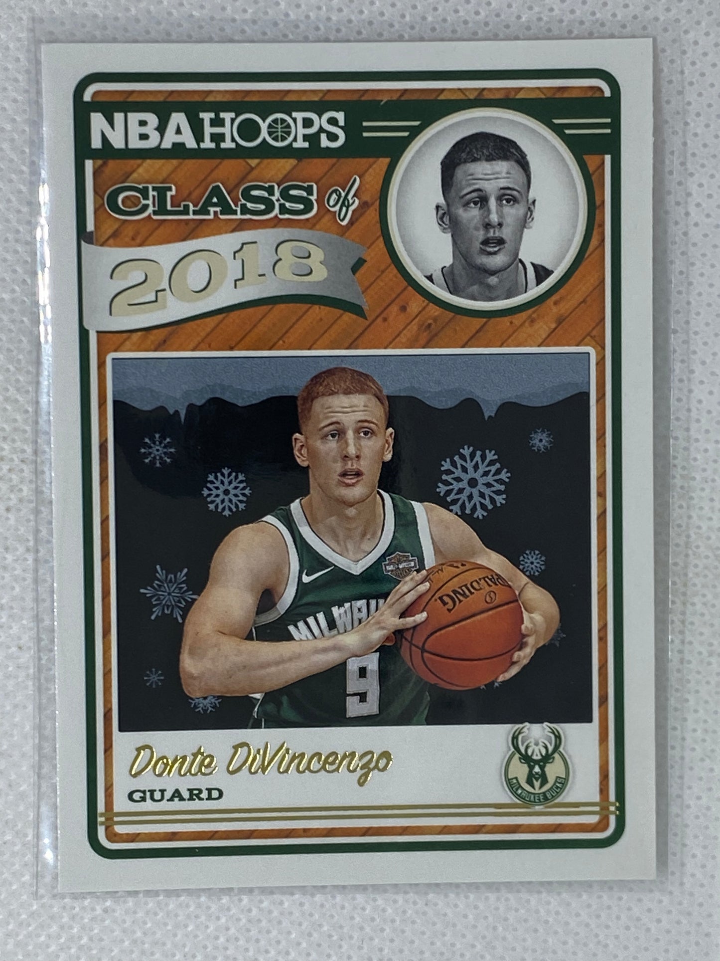 2018-19 Panini NBA Hoops Class of Winter Donte DiVincenzo #15 Rookie