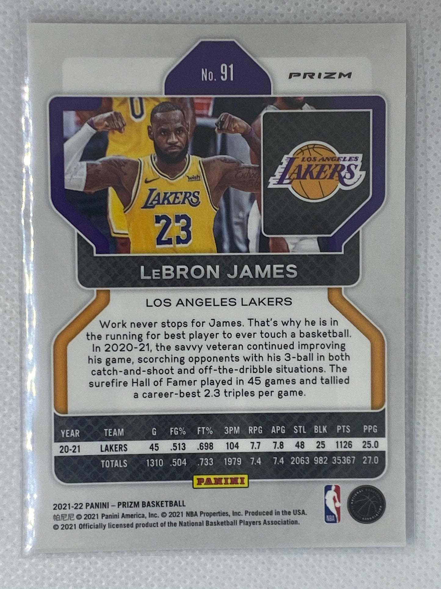 2021-22 Panini Prizm LeBron James #91 Red White Blue Refractor Los Angeles Lakers
