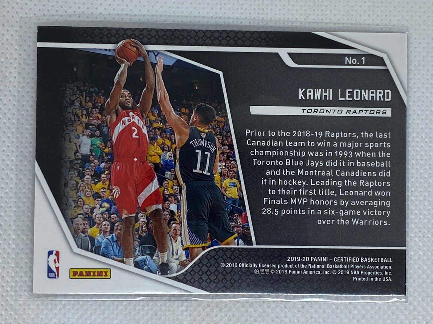 2019-20 Panini Certified Raise the Banner Kawhi Leonard #1