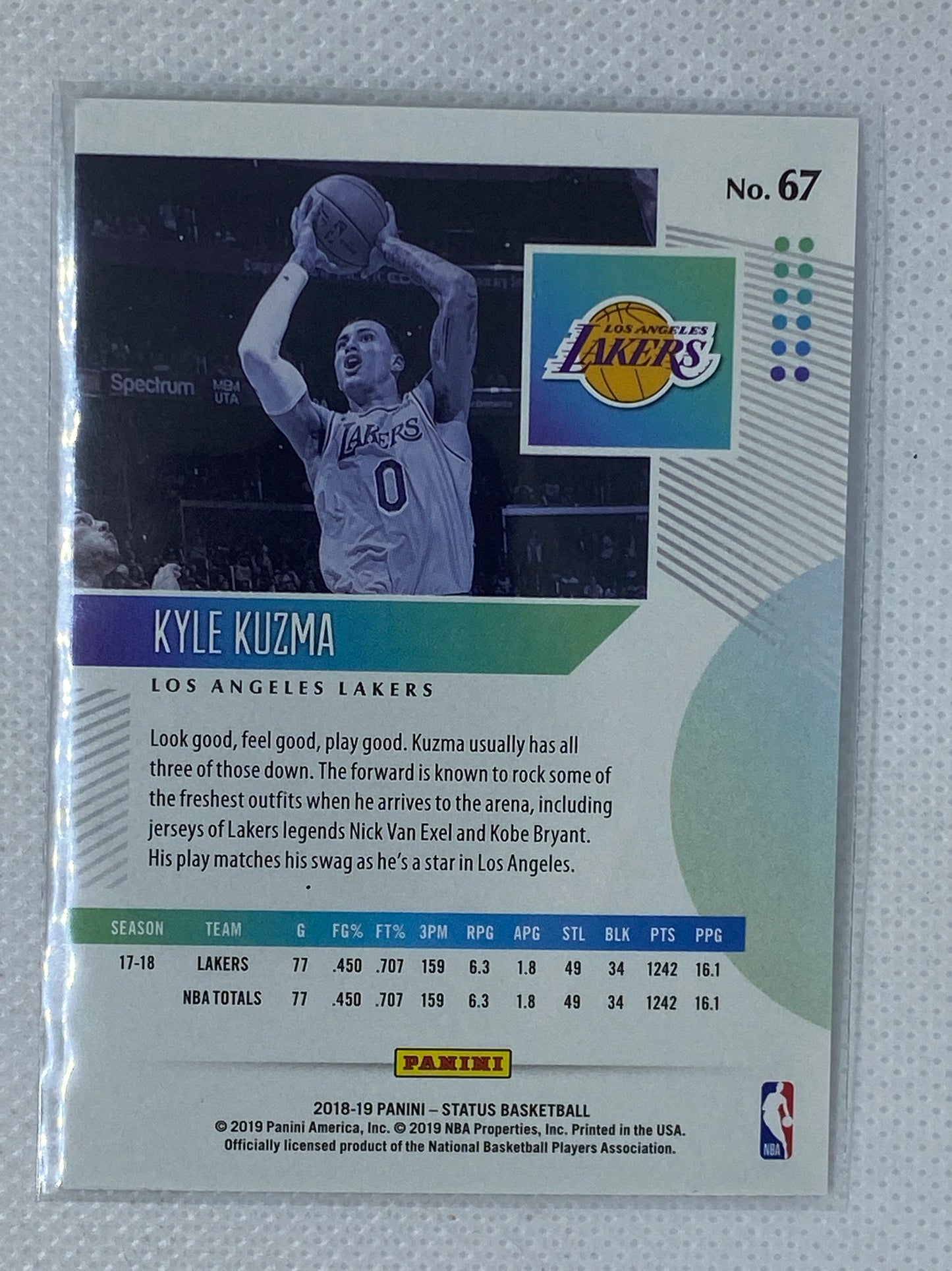 2018-19 Panini Status #67 Kyle Kuzma Base Second Year Card