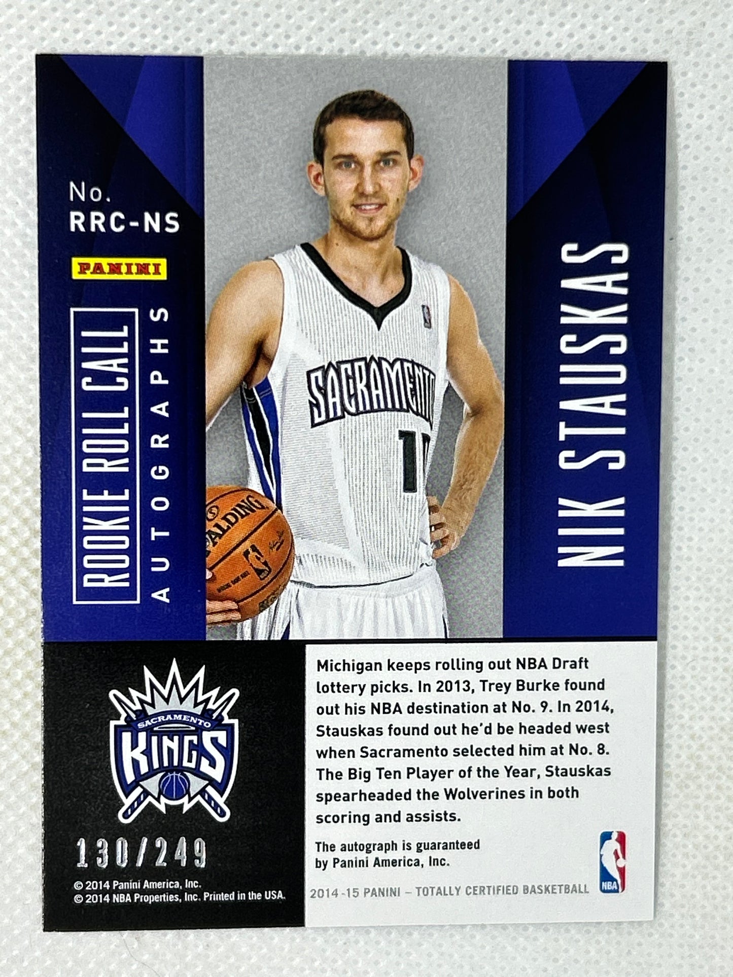 2014 Panini Totally Certified Rookie Roll Call Autograph /249 Nik Stauskas #RRC-NS Sacramento Kings