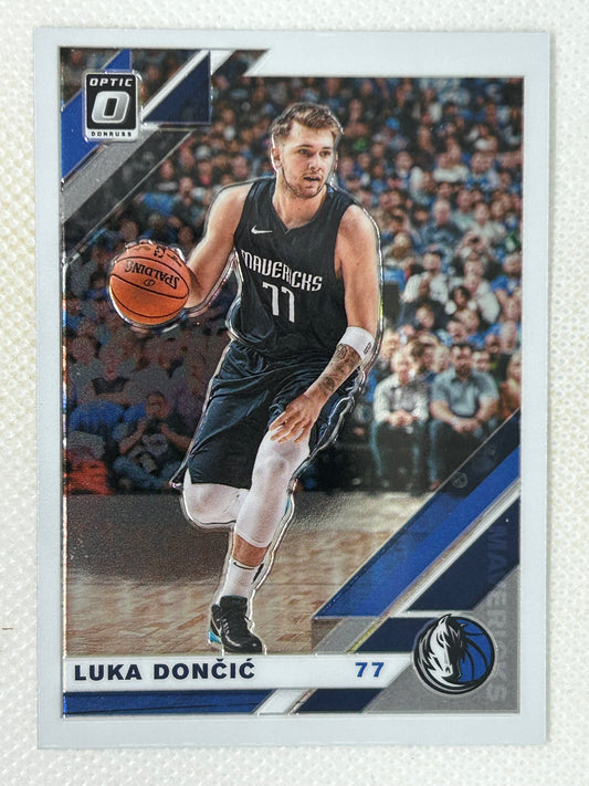 2019-20 Panini Optic #16 Luka Dončić Dallas Mavericks