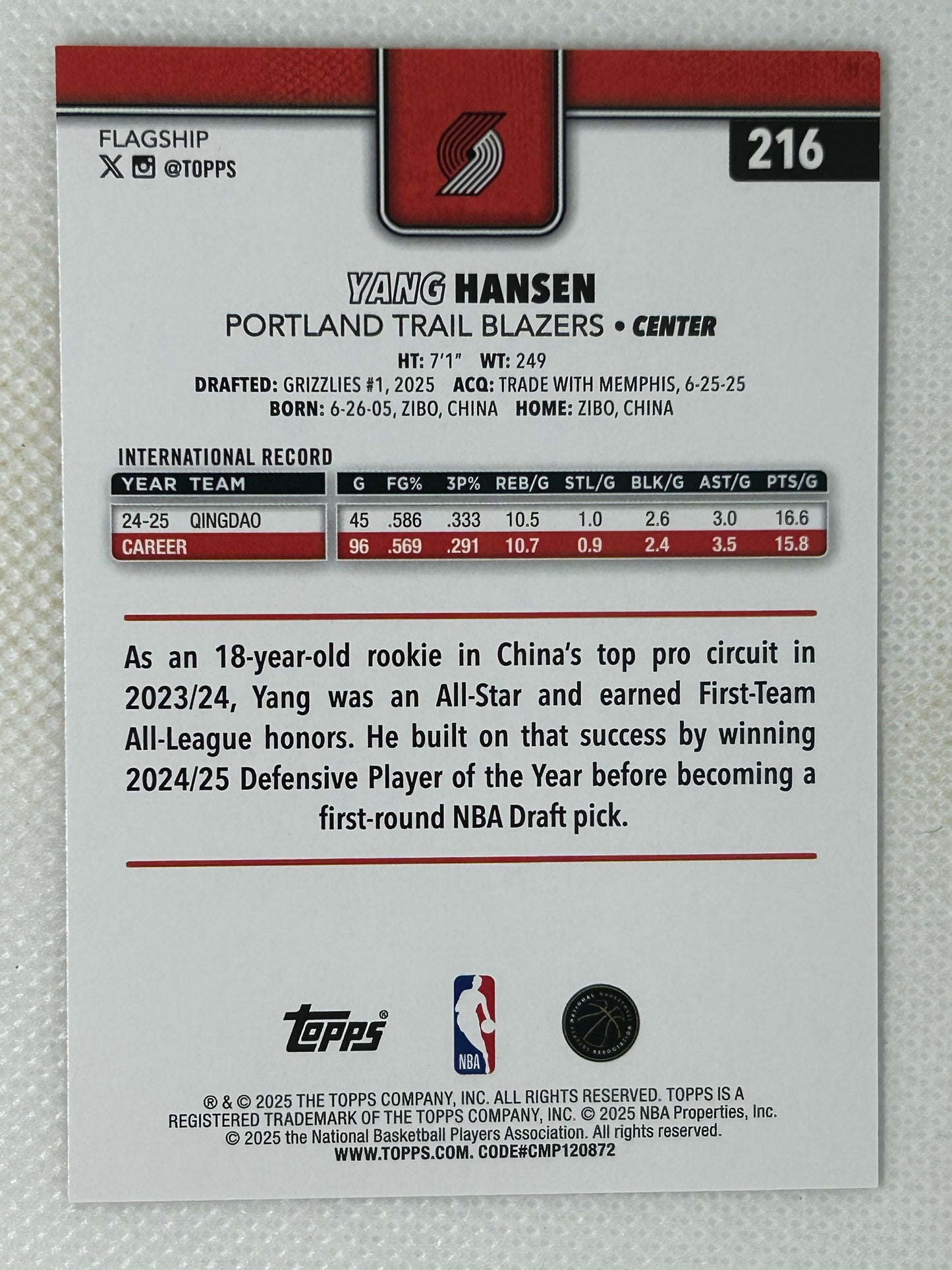2025-26 Topps #216 Diamante Gold /50 Yang Hansen Rookie Portland Trail Blazers