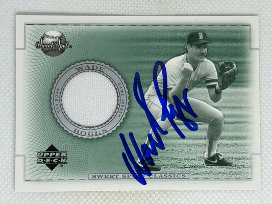 2002 Upper Deck Sweet Spot Classics Game-Used Jerseys Wade Boggs #J-WB Boston Red Sox Signed Card (Slight Damage)