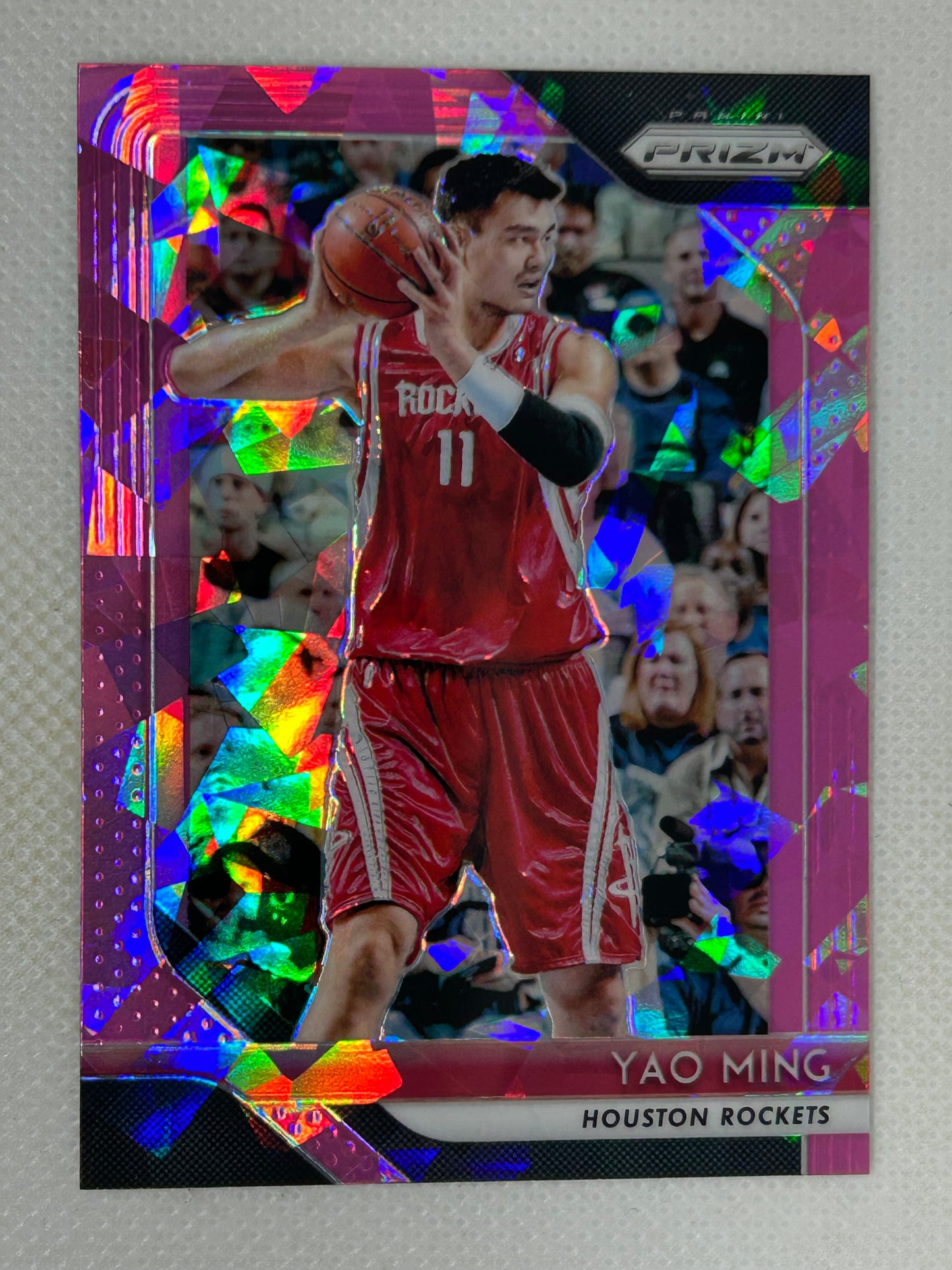 2018-19 Panini Prizm Pink Cracked Ice #135 Yao Ming Houston Rockets