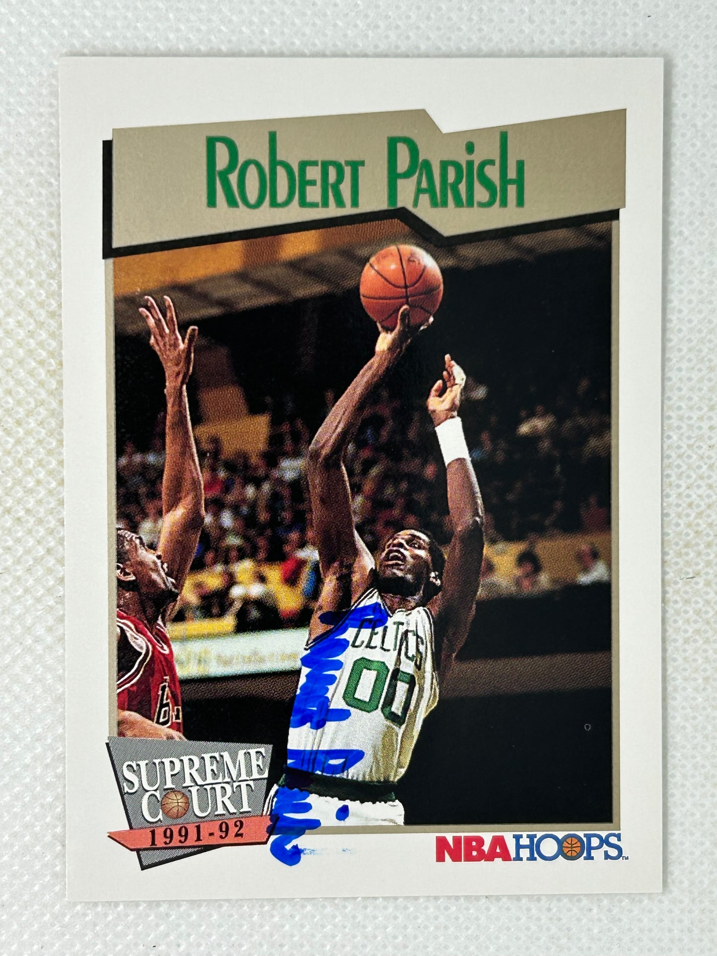 1991 NBA Hoops Supreme Court #452 Robert Parish Boston Celtics Signed Card