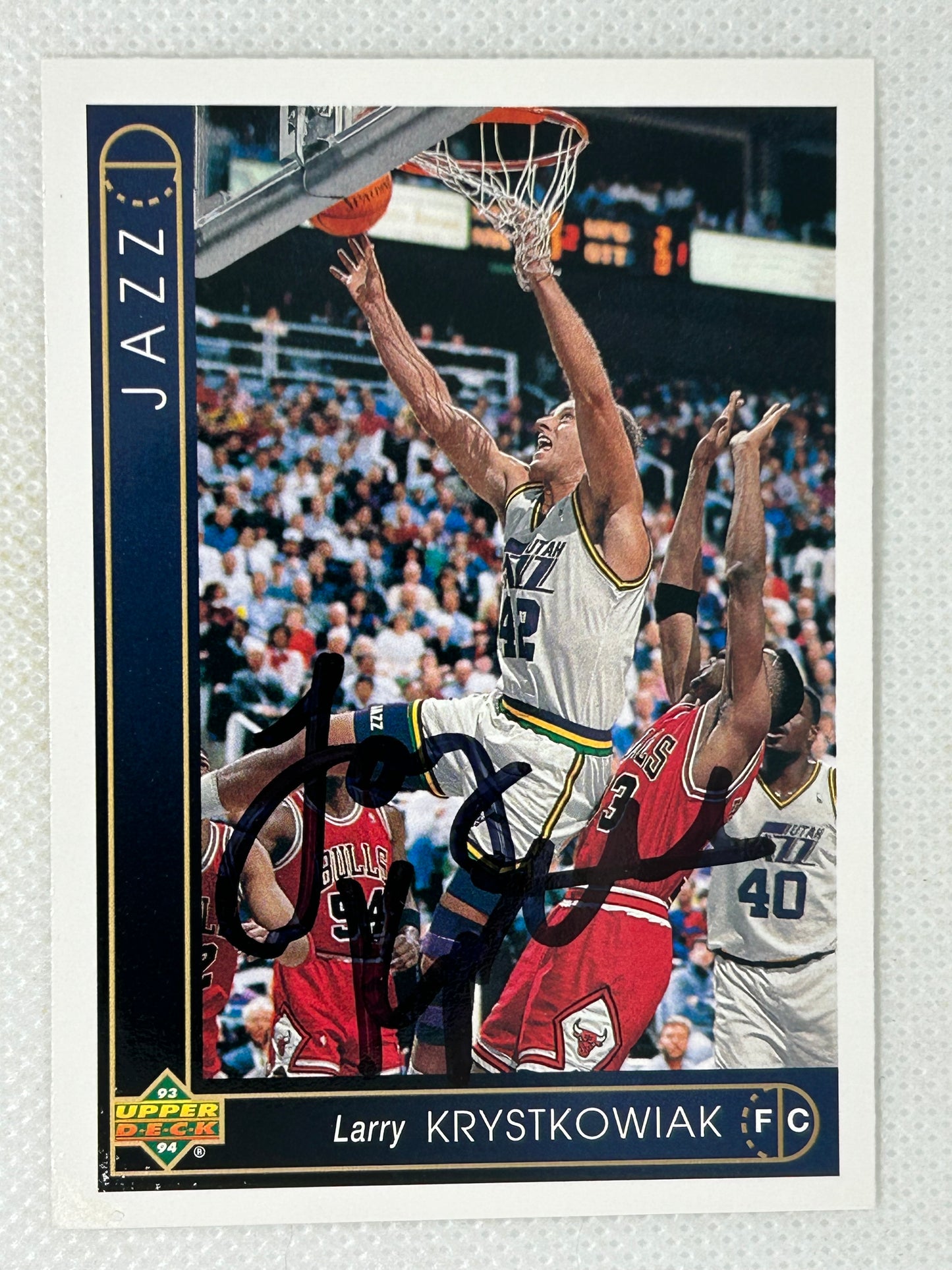 1993-94 Upper Deck Larry Krystkowiak #68 Utah Jazz Signed Card