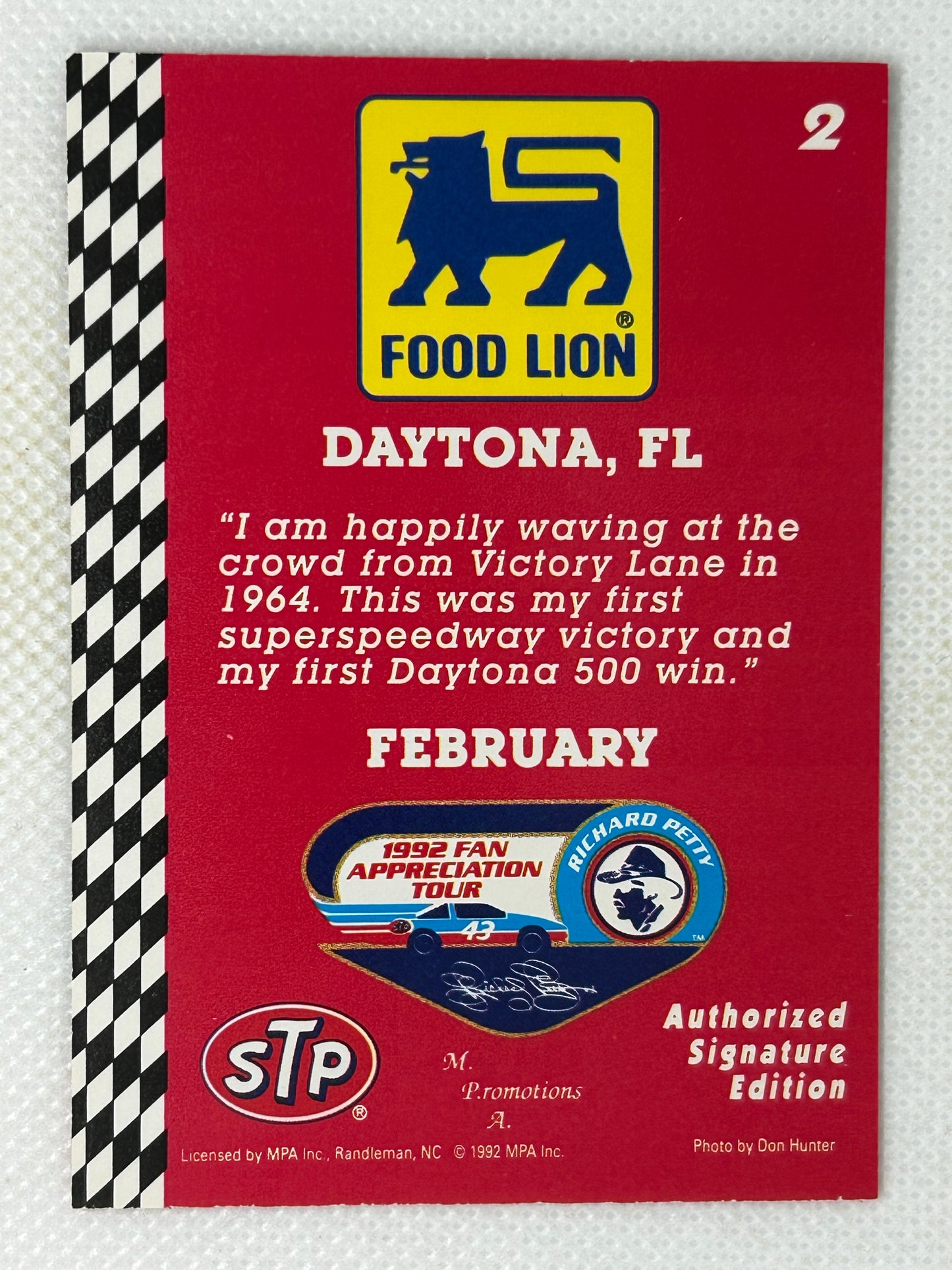 1992 Food Lion Richard Petty #2 Signed Card