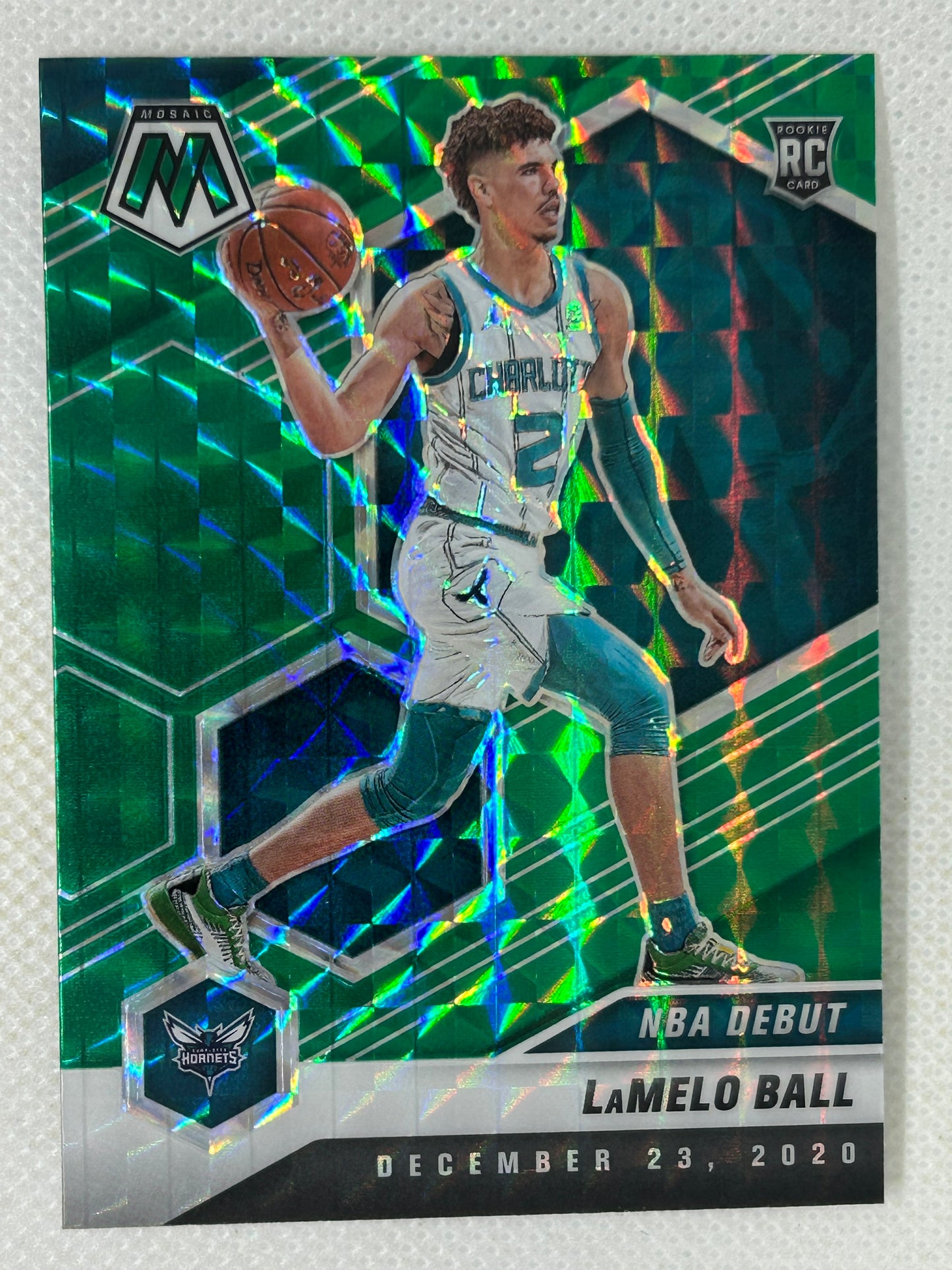 2020-21 Panini Mosaic LaMelo Ball Rookie Card Green Rookie NBA Debut #262 Charlotte Hornets