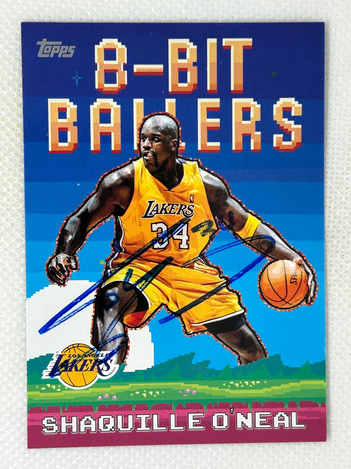 2025-26 Topps Basketball 8-Bit Ballers #8B-21 Shaquille O'Neal Los Angeles Lakers Signed Card