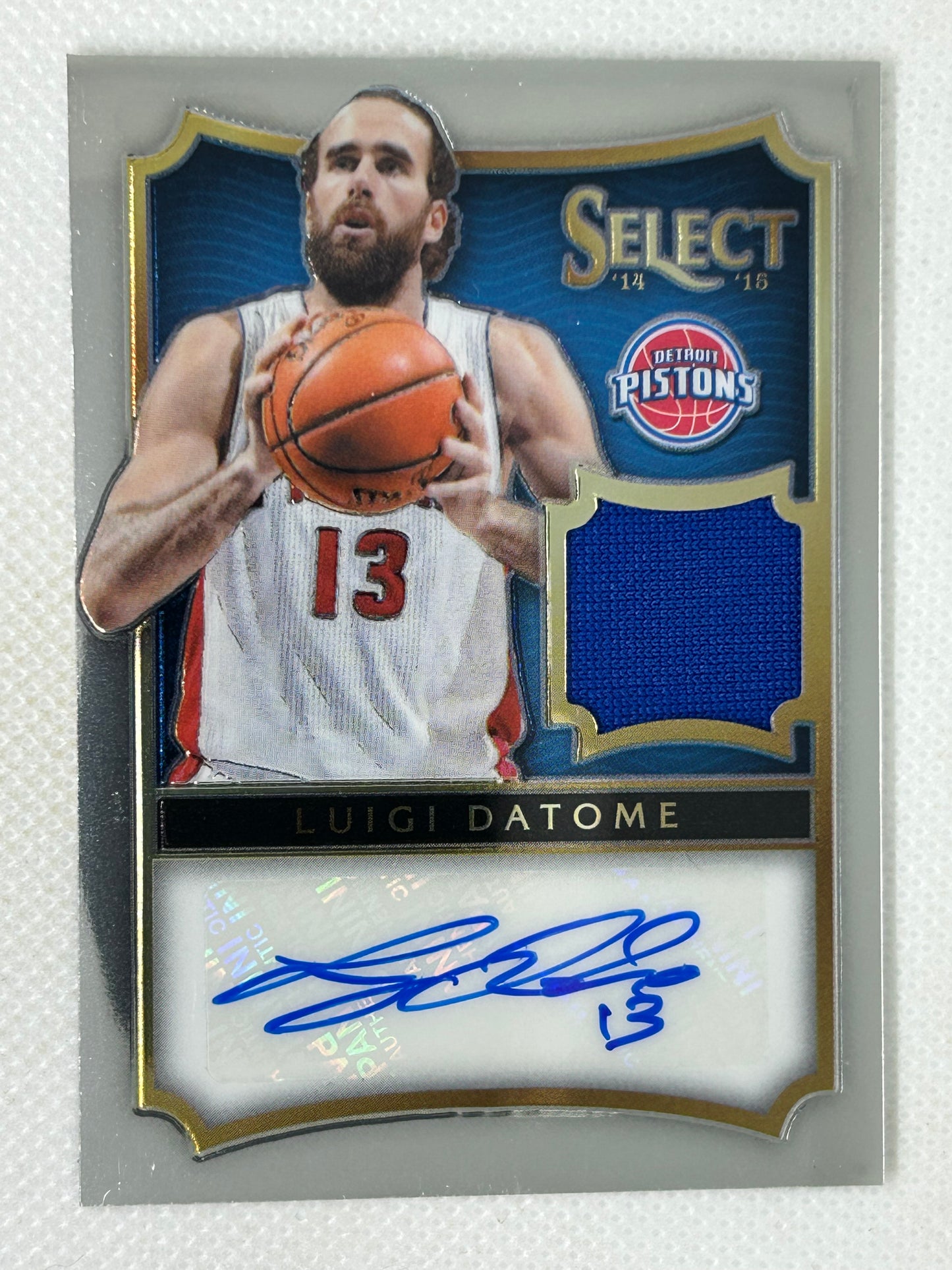 2014-15 Panini Select Blue Jersey Autograph /199 Luigi Datome #17 Detroit Pistons