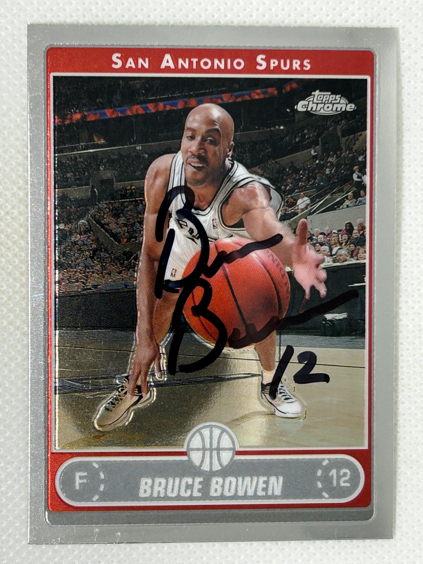 2006-07 Topps Chrome Bruce Bowen #70 San Antonio Spurs Signed Card