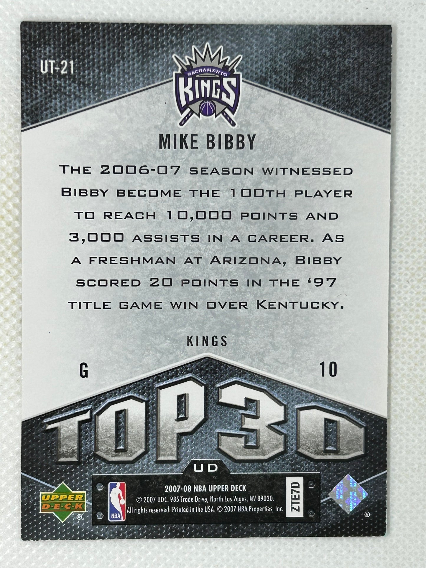 2007-08 Upper Deck UD Top 30 #UT21 Mike Bibby Sacramento Kings Signed Card