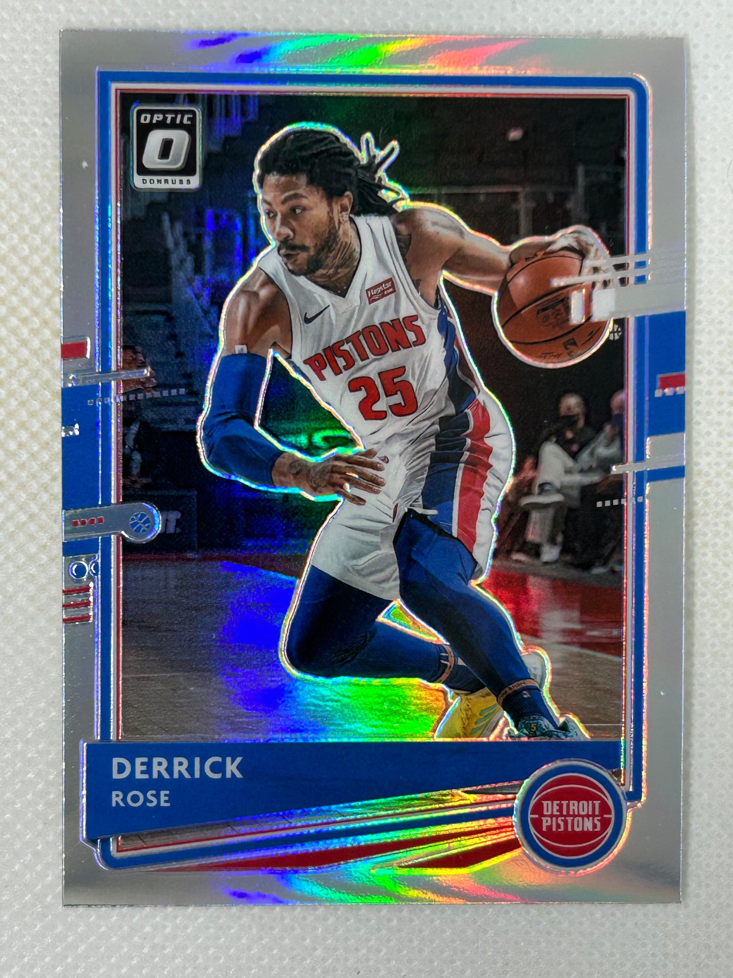 2020-21 Panini Optic Holo Derrick Rose #102 Detroit Pistons