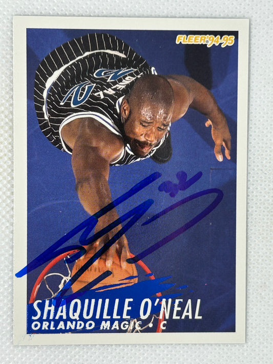 1994-95 Fleer Shaquille O'Neal #160 Orlando Magic Signed Card
