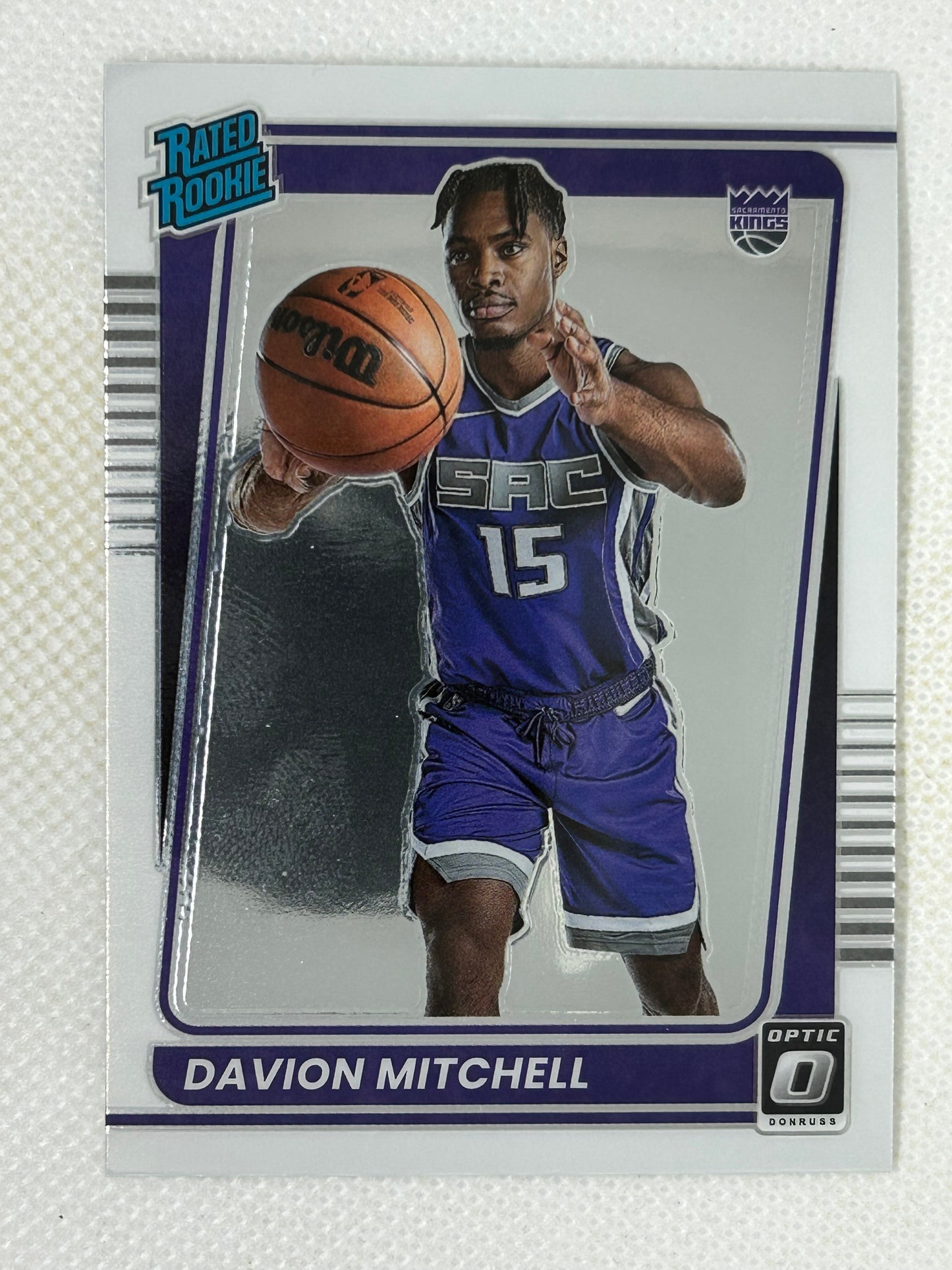 2021-22 Panini Optic Davion Mitchell Base Rated Rookie #155 Sacramento Kings