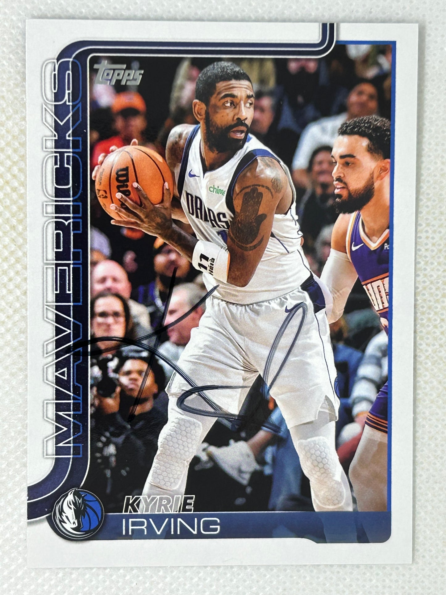 2025-26 Topps Flagship Basketball #168 Kyrie Irving Dallas Mavericks Signed Card