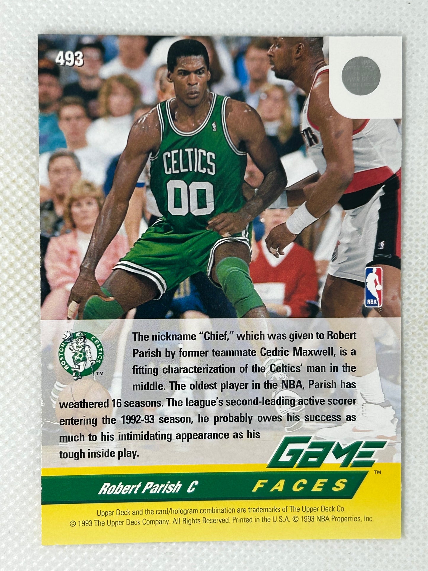 1992-93 Upper Deck Game Faces Card #493 Robert Parish Boston Celtics Signed Card