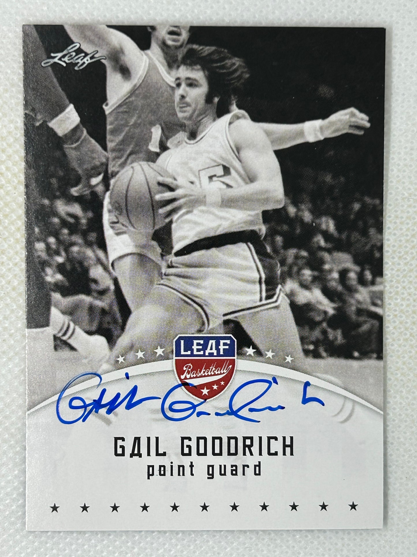 2012 Leaf #GG1 Gail Goodrich UCLA Bruins Signed Card