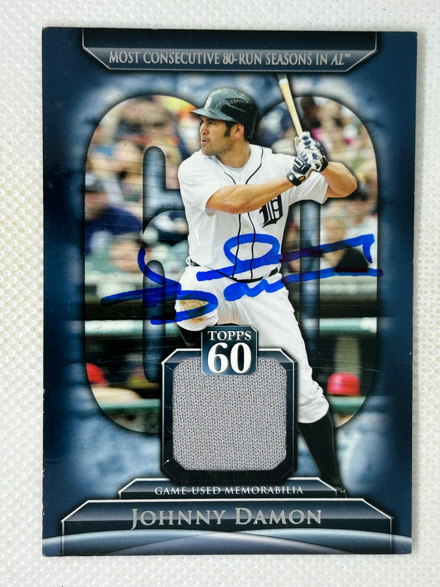 2011 Topps 60 Relics Series 1 Johnny Damon #T60R-JDA Detroit Tigers Signed Card (Corner issues)
