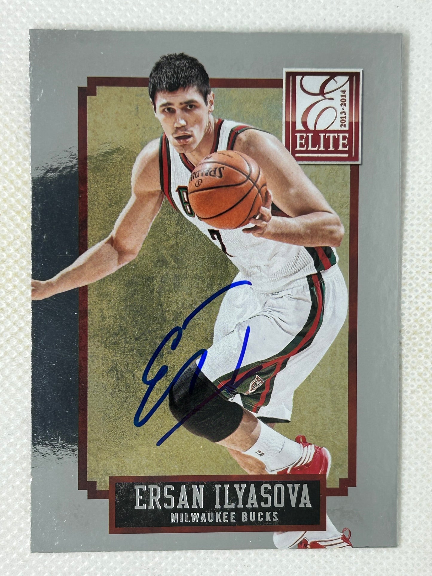 2013-14 Panini Timeless Treasures /299 Ersan Ilyasova #48 Milwaukee Bucks Signed Card
