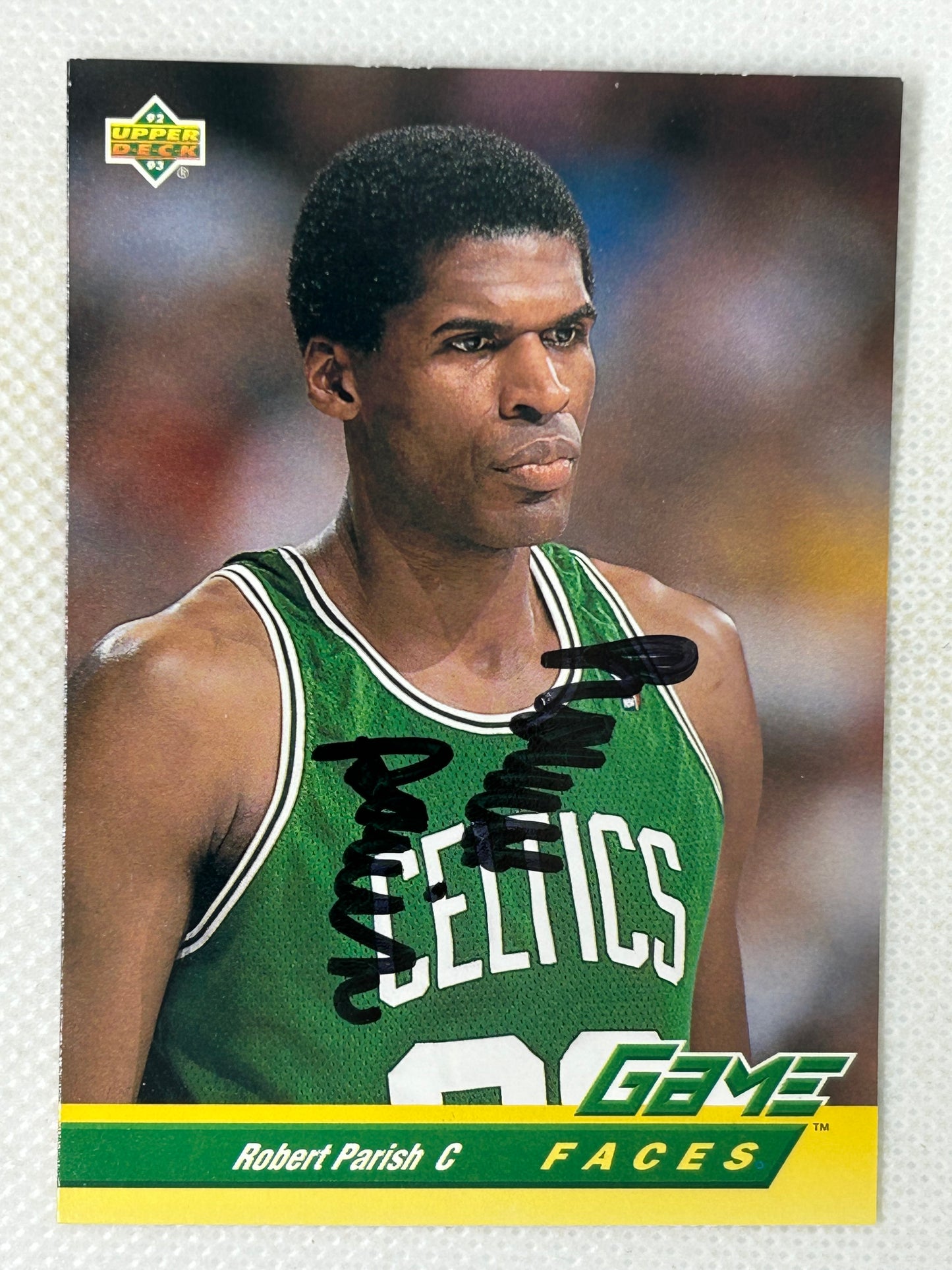 1992-93 Upper Deck Game Faces Robert Parish Boston Celtics #493 Signed Card