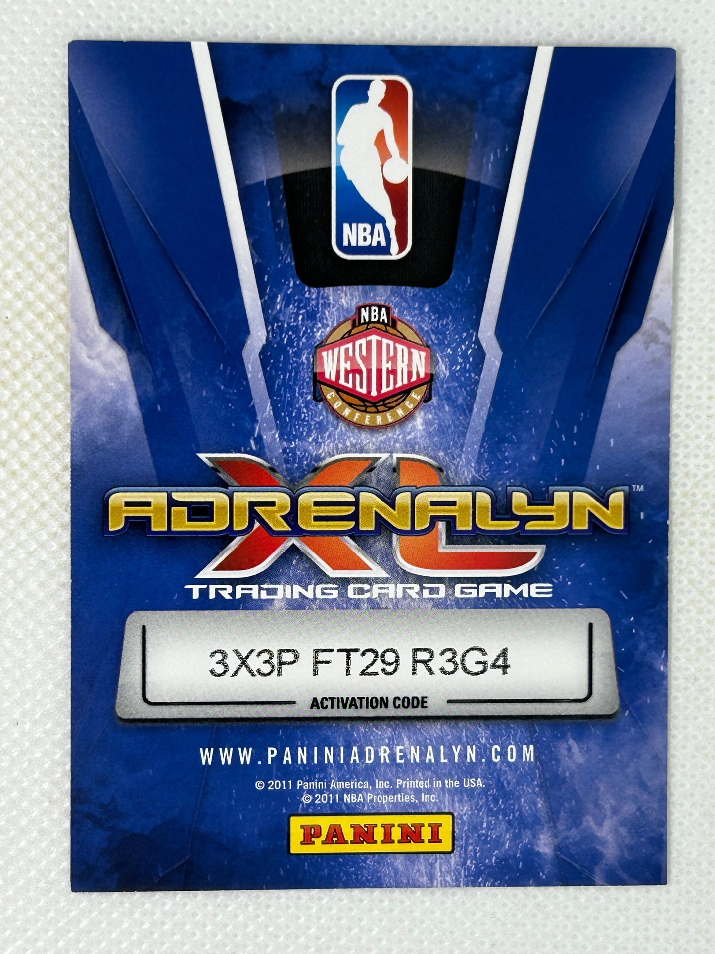2010-11 Panini Adrenalyn XL Basketball Derek Fisher Card #122 Los Angeles Lakers