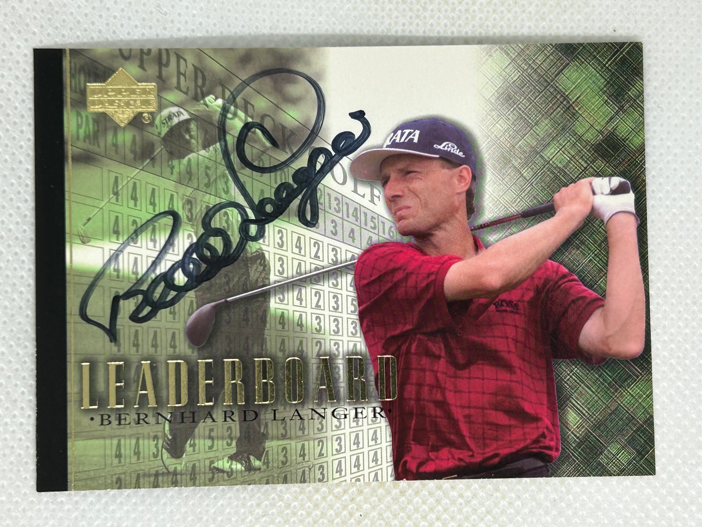 2001 Upper Deck Golf Card #105 Bernhard Langer Leaderboard Signed Card