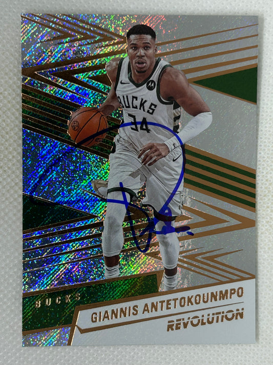 2024-25 Panini Revolution Giannis Antetokounmpo #3 Milwaukee Bucks Signed Card