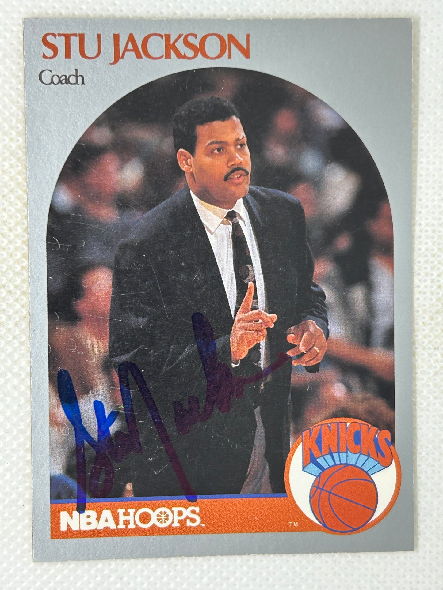 1990-91 NBA Hoops #322 Stu Jackson New York Knicks Signed Card