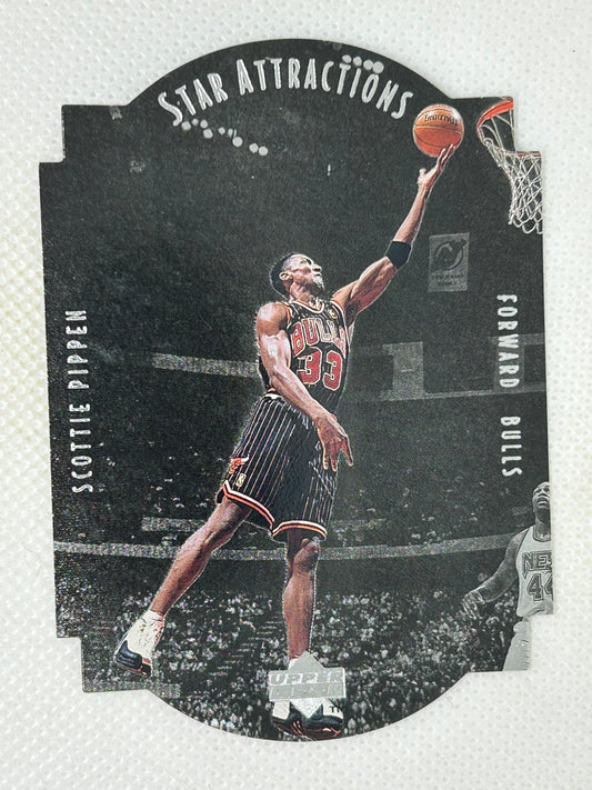 1997-98 Upper Deck Collector's Choice Star Attractions Die-Cut #SA19 Scottie Pippen Chicago Bulls