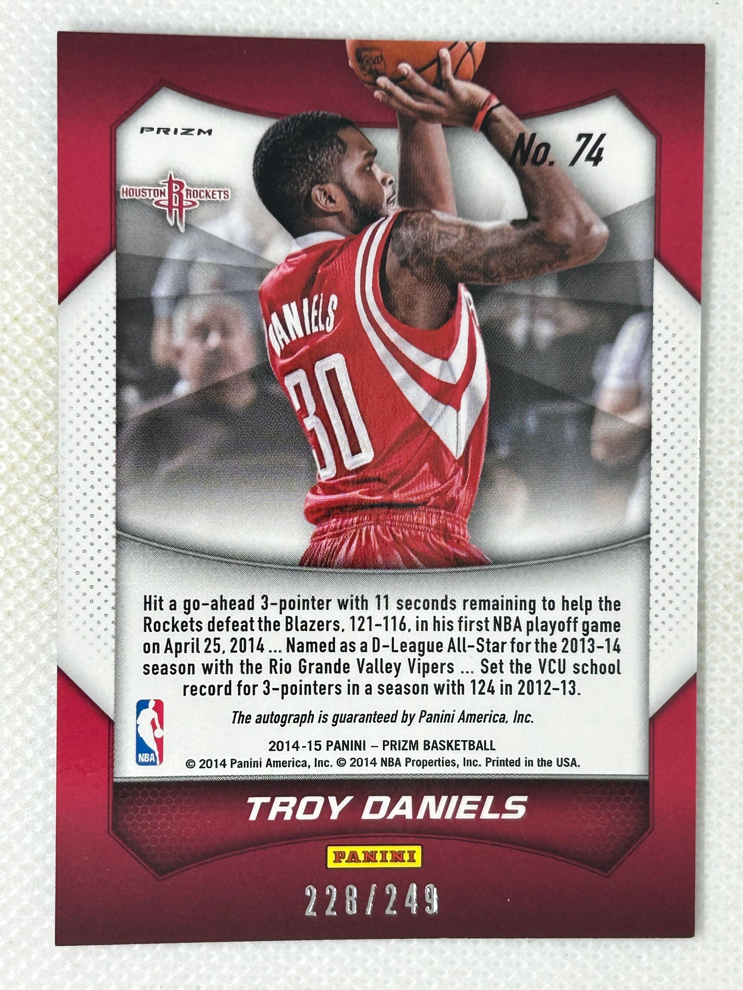 2014-15 Panini Prizm Blue Pulsar Prizm Autograph /249 Troy Daniels #74 Houston Rockets