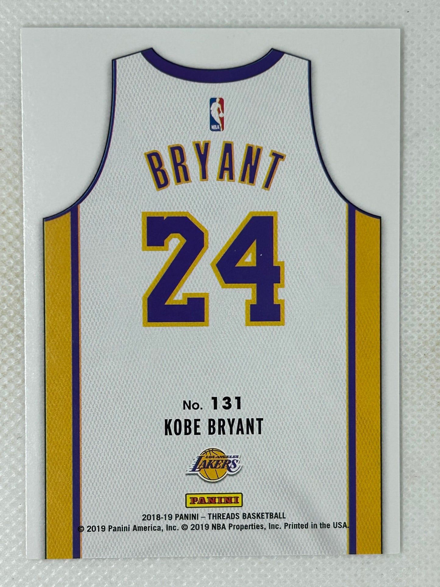 2018-19 Panini Threads Icon White Jersey SSP Kobe Bryant #131 Los Angeles Lakers
