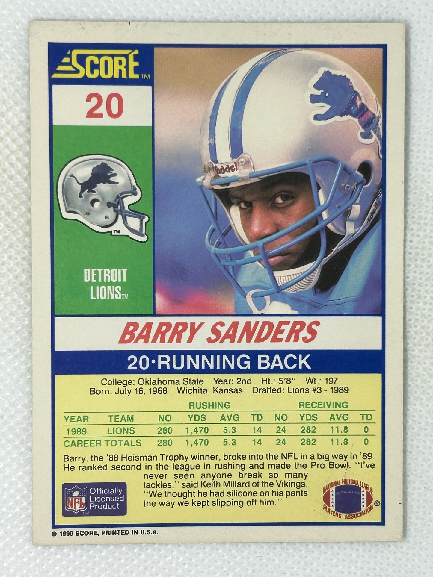 1990 Score Barry Sanders #20 Detroit Lions Stamp Signed Card