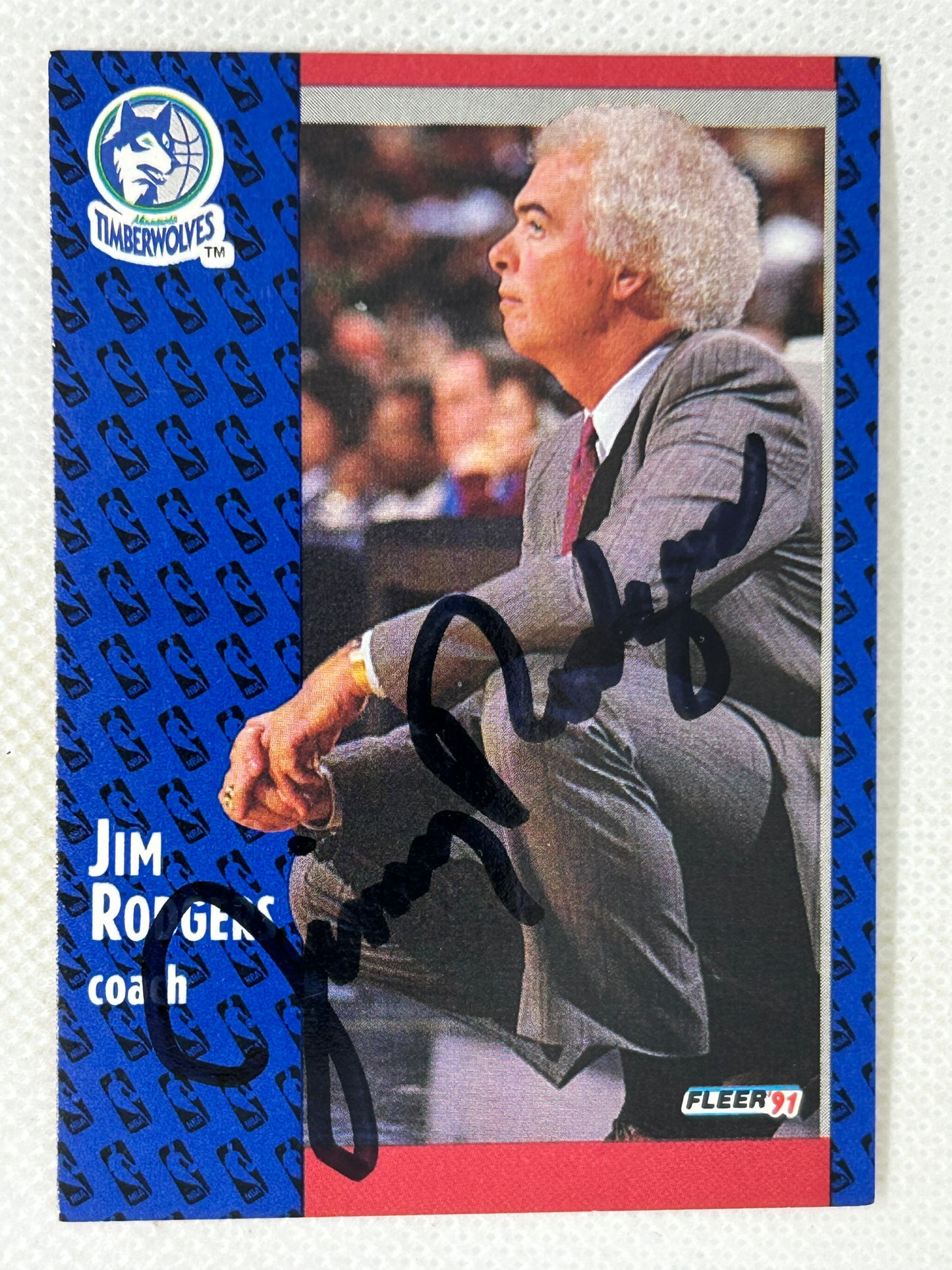 1991-92 Fleer Jim Rodgers #126 Minnesota Timberwolves Signed Card