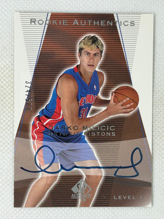 2003-04 SP Authentic Darko Milicic Rookie Authentics Autograph /500 #149 Detroit Pistons