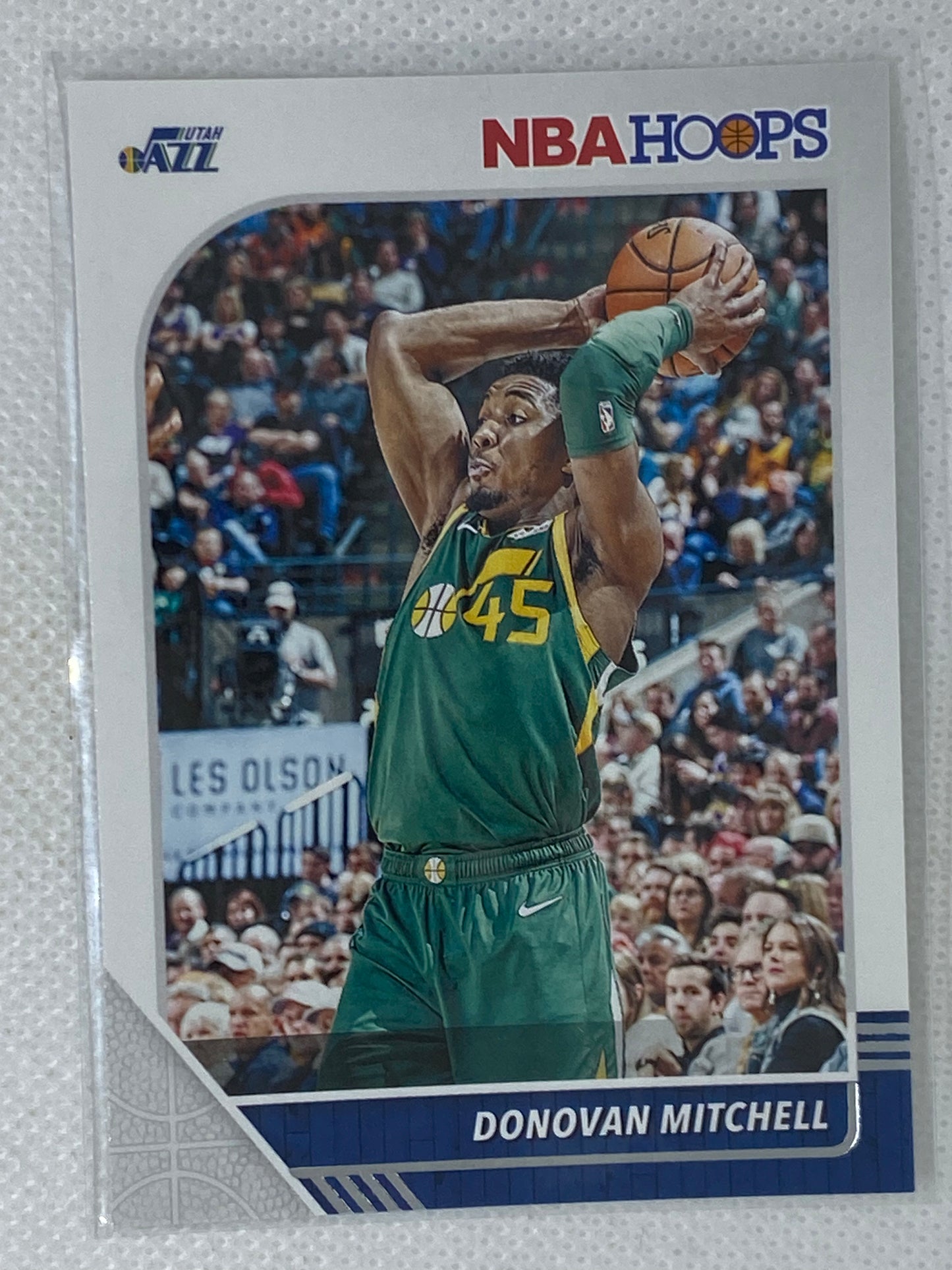 2019-20 Hoops #185 Donovan Mitchell Utah Jazz